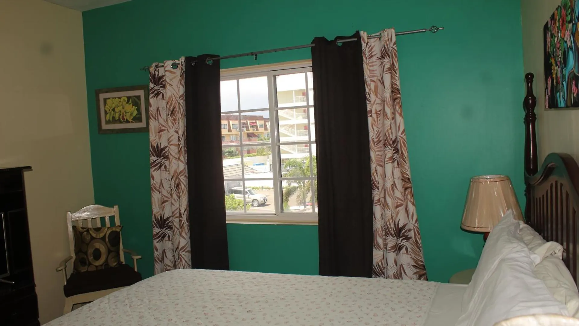 Cozy Deluxe 2Br Kensington New Kingston 아파트