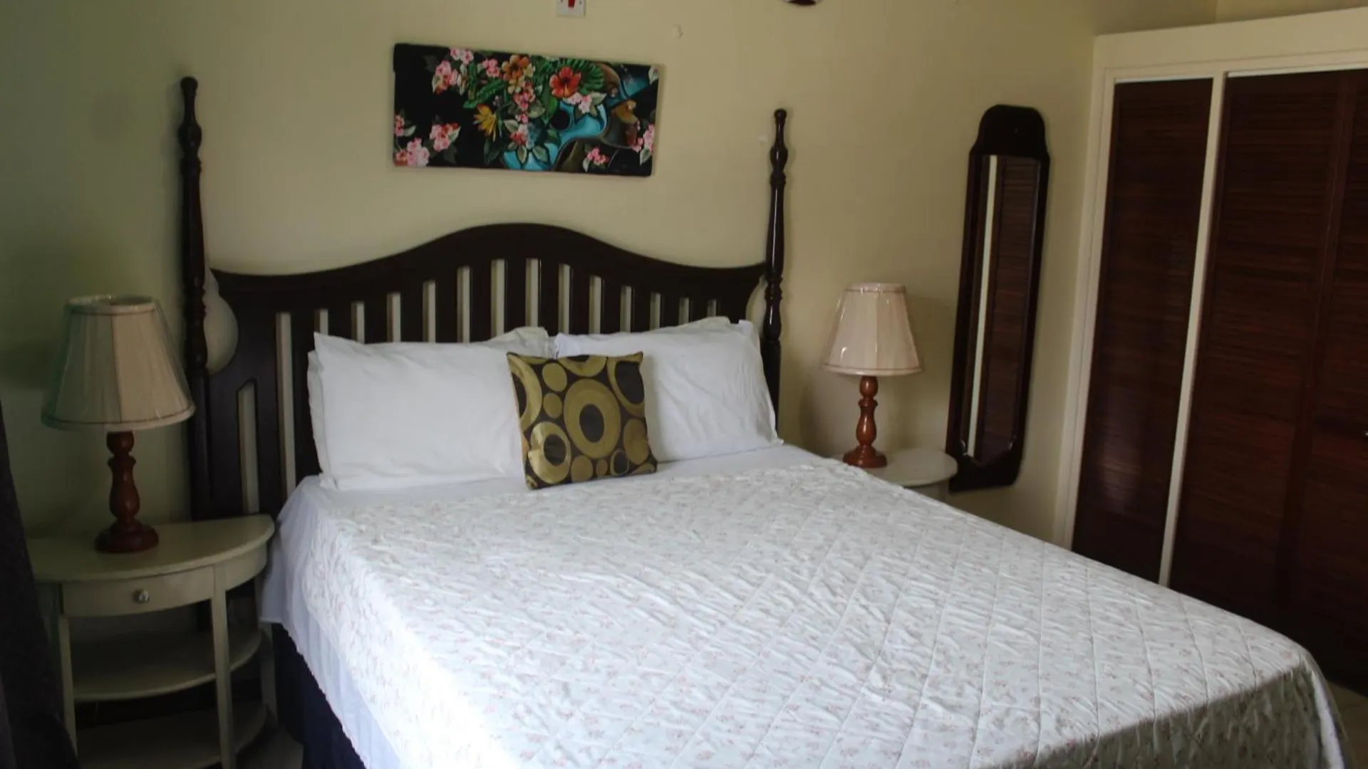 Cozy Deluxe 2Br Kensington New Kingston 아파트