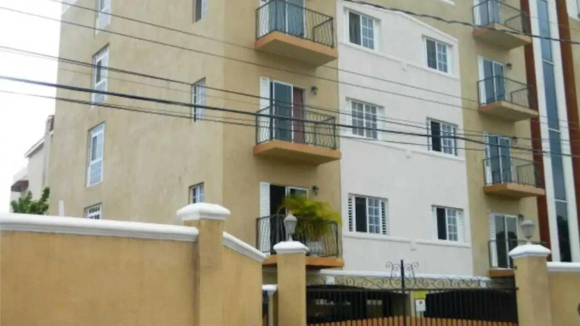 Cozy Deluxe 2Br Kensington New Kingston 아파트